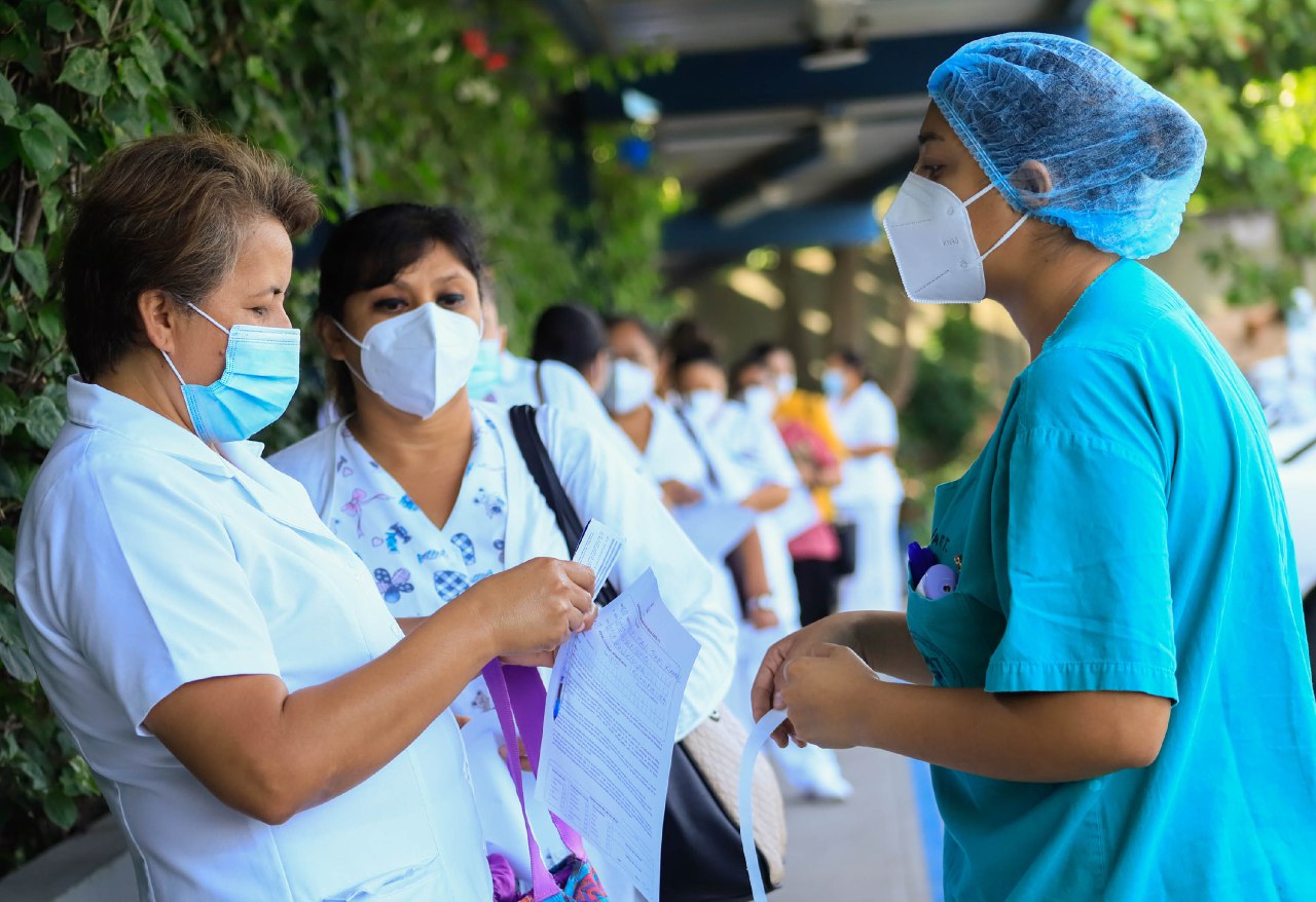 Personal médico del Hospital San Rafael recibe hoy su segunda dosis de la vacuna antiCOVID19 personal-medico-del-hospital-san-rafael-recibe-hoy-su-segunda-dosis-de-la-vacuna-anticovid19